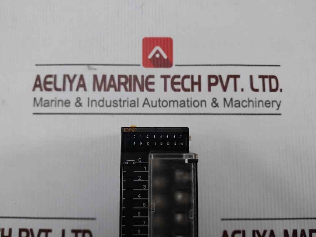 Omron Cj1w-idp01 Plc Input Module 24v Dc 7ma