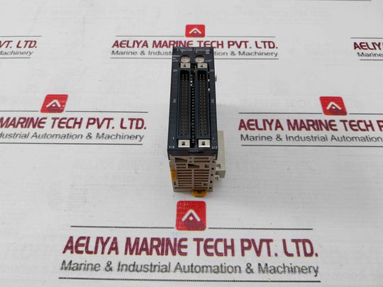 Omron Cj1W-nc413 Nc Unit 24V Dc 16Ma 2.3 94V-0