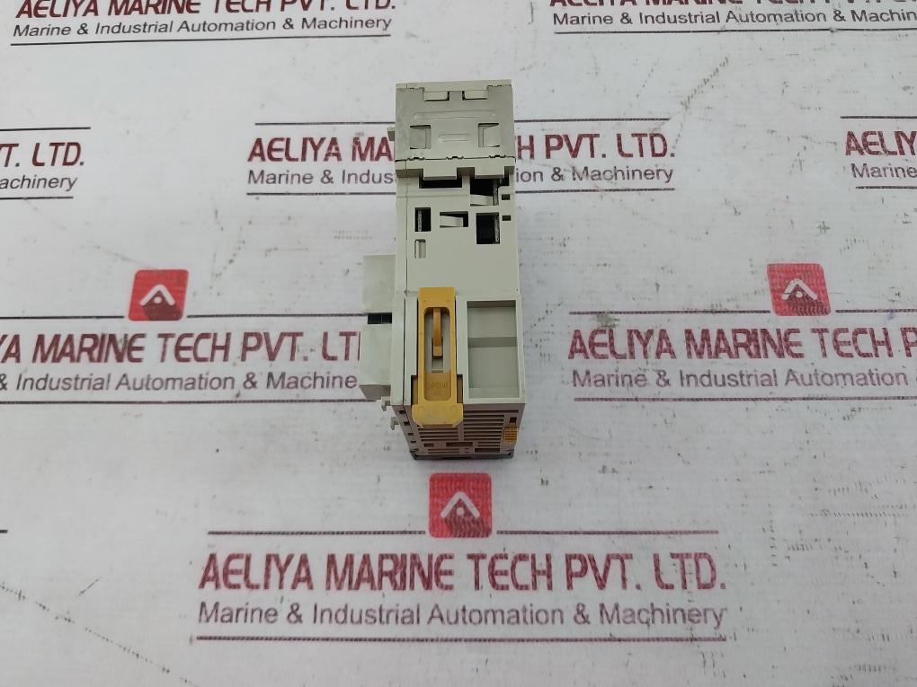 Omron Cj1W-nc413 Position Control Module Unit 24V Dc 4.1Ma