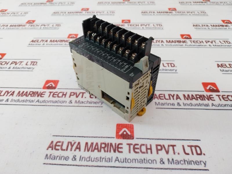 Omron Cj1W-od211 Output Unit Dc24V 0.5A 0D-507-18P/Od-507-18P