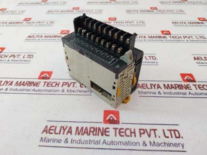 Omron Cj1W-od211 Output Unit Dc24V 0.5A 0D-507-18P/Od-507-18P