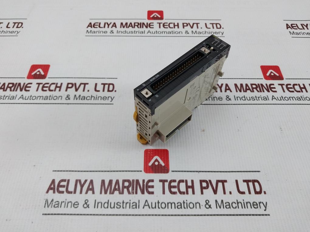 Omron Cj1W-od231 Digital Output Module 24V Dc 0.5A 2A 4A