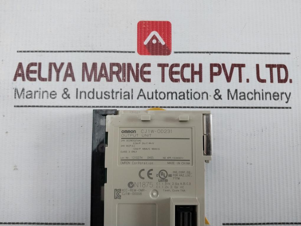 Omron Cj1W-od231 Digital Output Module 24V Dc 0.5A 2A 4A