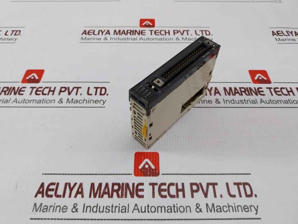 Omron Cj1W-od231 Output Unit 24V Dc 0.5A