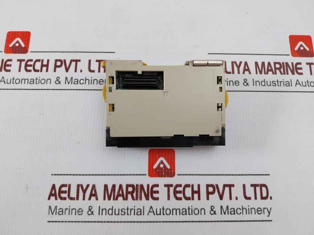 Omron Cj1W-od231 Output Unit 24V Dc 0.5A