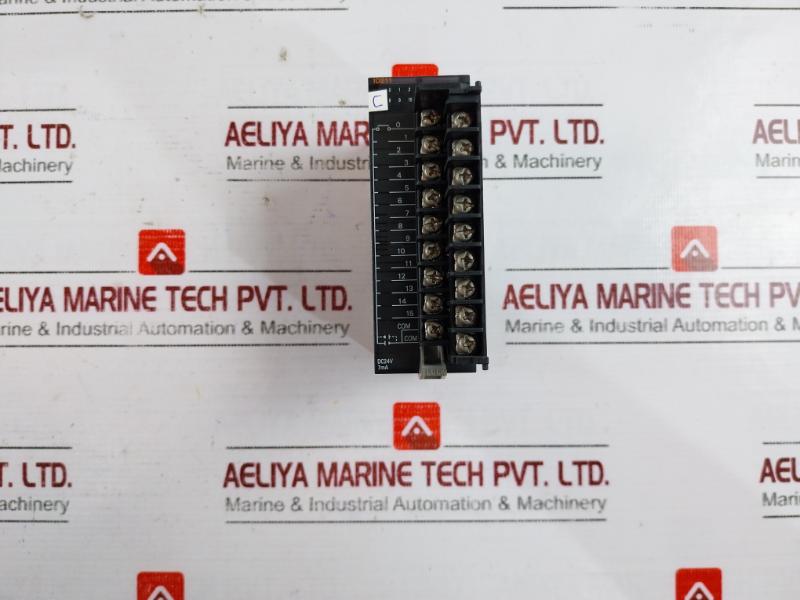 Omron Cj1W-pa202(Power Supply Unit), Cj2M-cpu11(Cpu Unit), Cj1W-id211(Input Unit), Cj1W-oc211(Output Unit) Module Rack