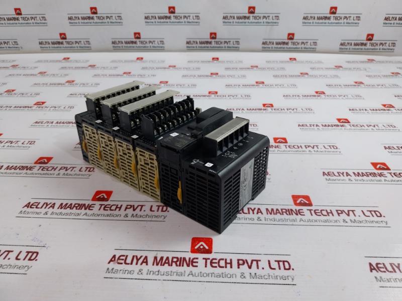 Omron Cj1W-pa202(Power Supply Unit), Cj2M-cpu11(Cpu Unit), Cj1W-id211(Input Unit), Cj1W-oc211(Output Unit) Module Rack