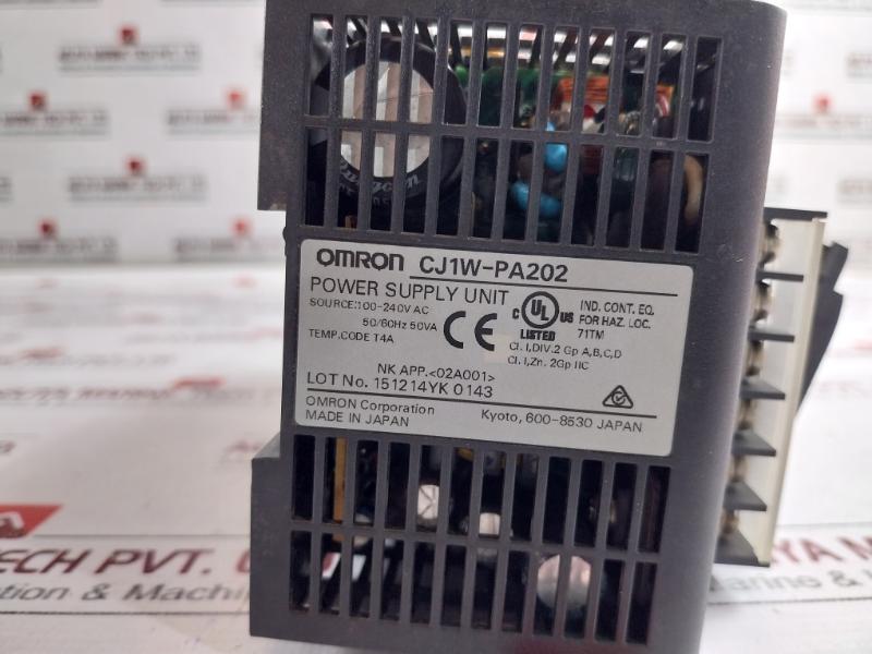 Omron Cj1W-pa202(Power Supply Unit), Cj2M-cpu11(Cpu Unit), Cj1W-id211(Input Unit), Cj1W-oc211(Output Unit) Module Rack