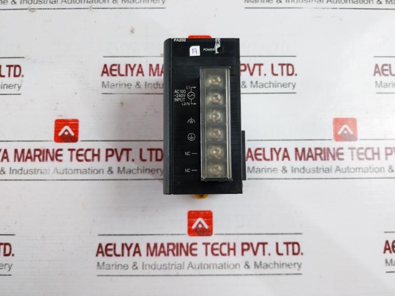 Omron Cj1W-pa202(Power Supply Unit), Cj2M-cpu11(Cpu Unit), Cj1W-id211(Input Unit), Cj1W-oc211(Output Unit) Module Rack