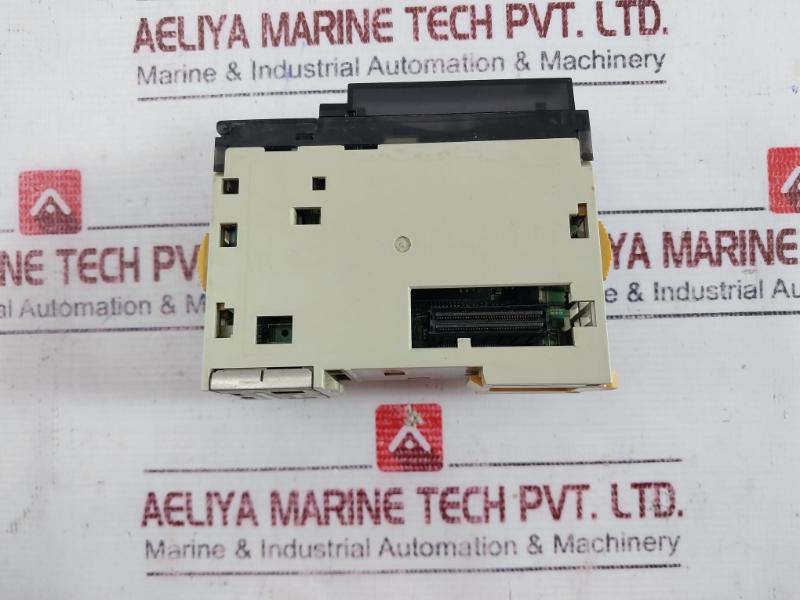 Omron Cj1W-pd025, Cj1M-cpu11, Cj1W-ic101, Cj1W-id211 Plc Module Rack