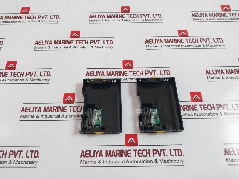 Omron Cj1W-ter01 Terminal Block Plc End Plate, Ic401