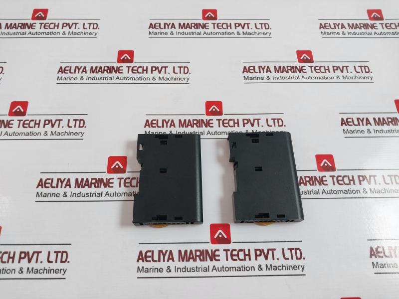 Omron Cj1W-ter01 Terminal Block Plc End Plate, Ic401