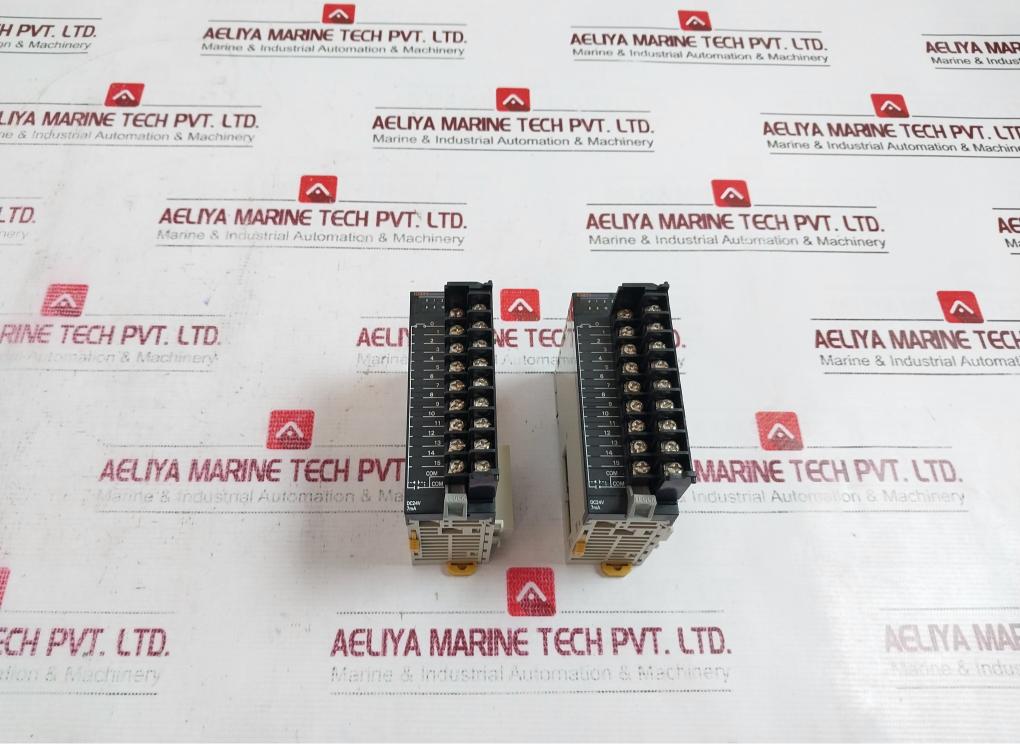 Omron Cj1w-id211 Cj-series Digital Input Unit 24v Dc 7ma Class I Div 2