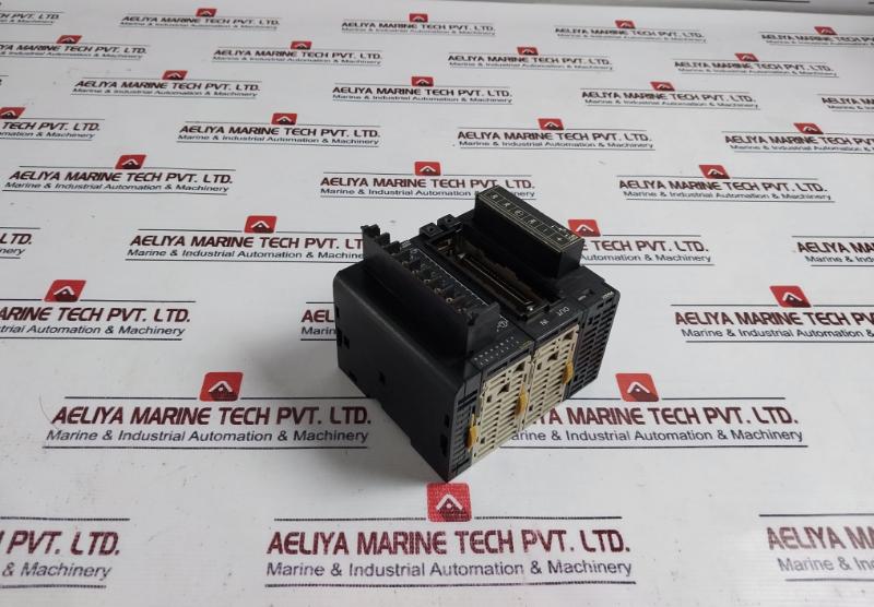 Omron Cj1W-pd022(Power Supply Unit), Cj1W-0C211(Output Unit), Cj1W-ii101(I/O Interface Unit) Plc Module Rack Dc24V 35W