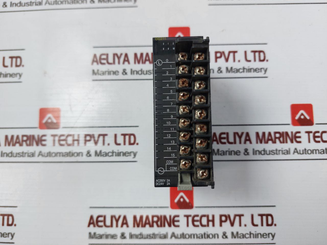 Omron Cj1w-pd022(Power Supply),cj1m-cpu11(Cpu Unit),cj1w-oc211(Output Unit) Rack