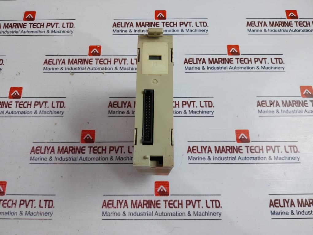Omron C200H-ia122 Plc I/O Module 50/60Hz 120Va Oc225, C200He-cpu32, C200Hw-pa204