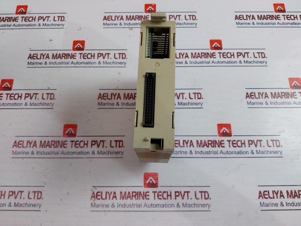 Omron C200H-ia122 Plc I/O Module 50/60Hz 120Va Oc225, C200He-cpu32, C200Hw-pa204
