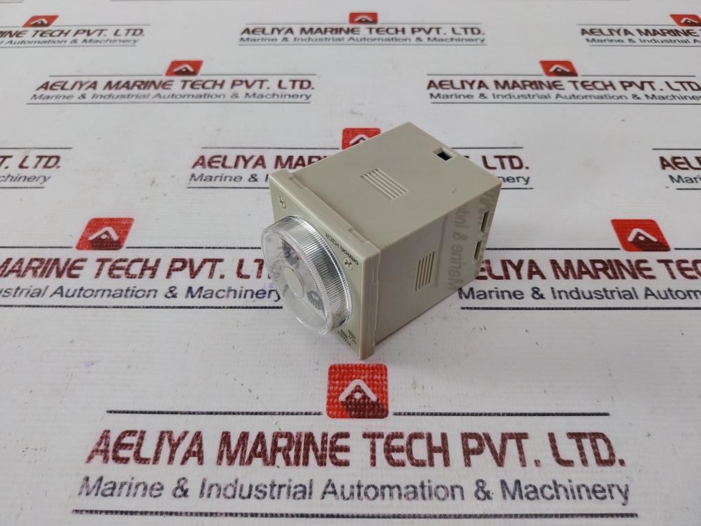 Lot of 4X Omron Corporation H3CR-A Timer Relay 100-240VAC/DC