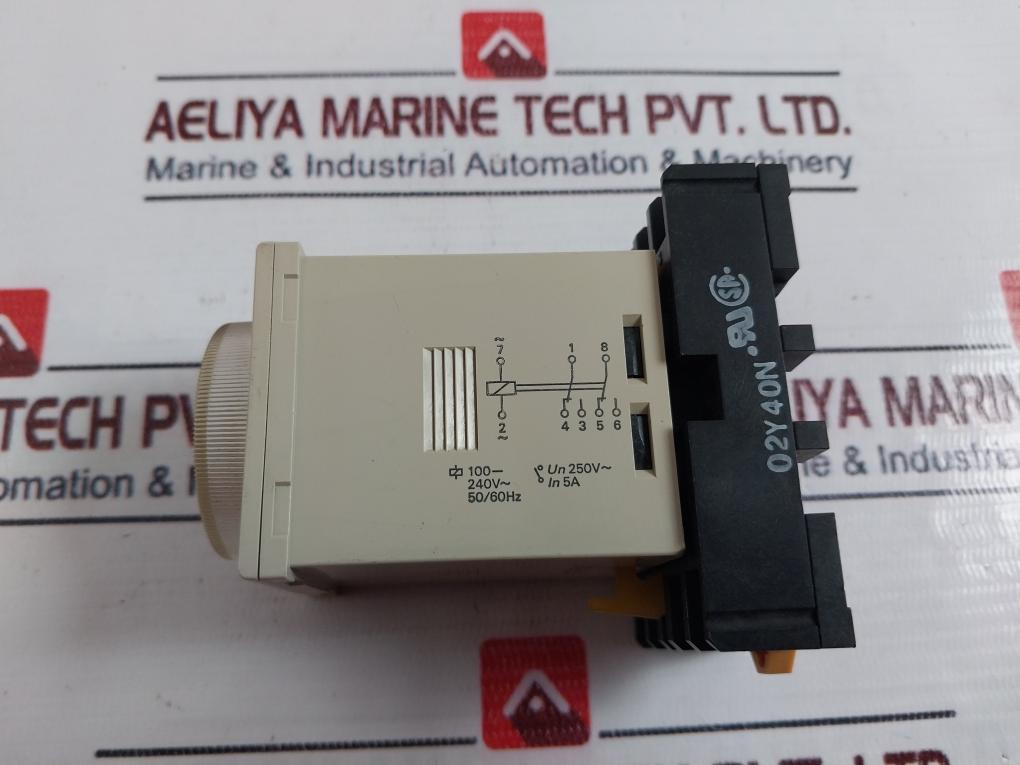 Omron Corporation H3CR Timer Relay 50/60HZ 5A 250VAC