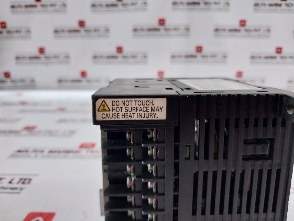 Omron Cp1E-n20Dr-a Plc Programmable Controller Ver 1.1 100–240V Ac 50/60Hz 25Va