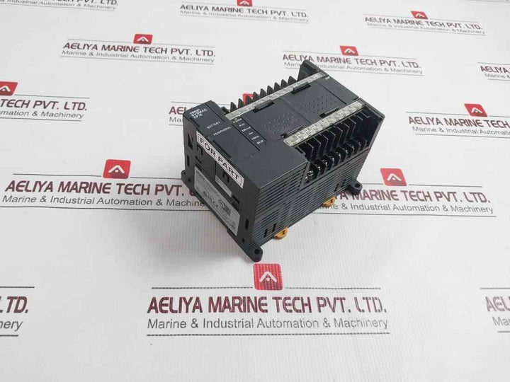 Omron Cp1E-n30Dr-a Sysmac Programmable Logic Controller 24V Dc (Not Working)