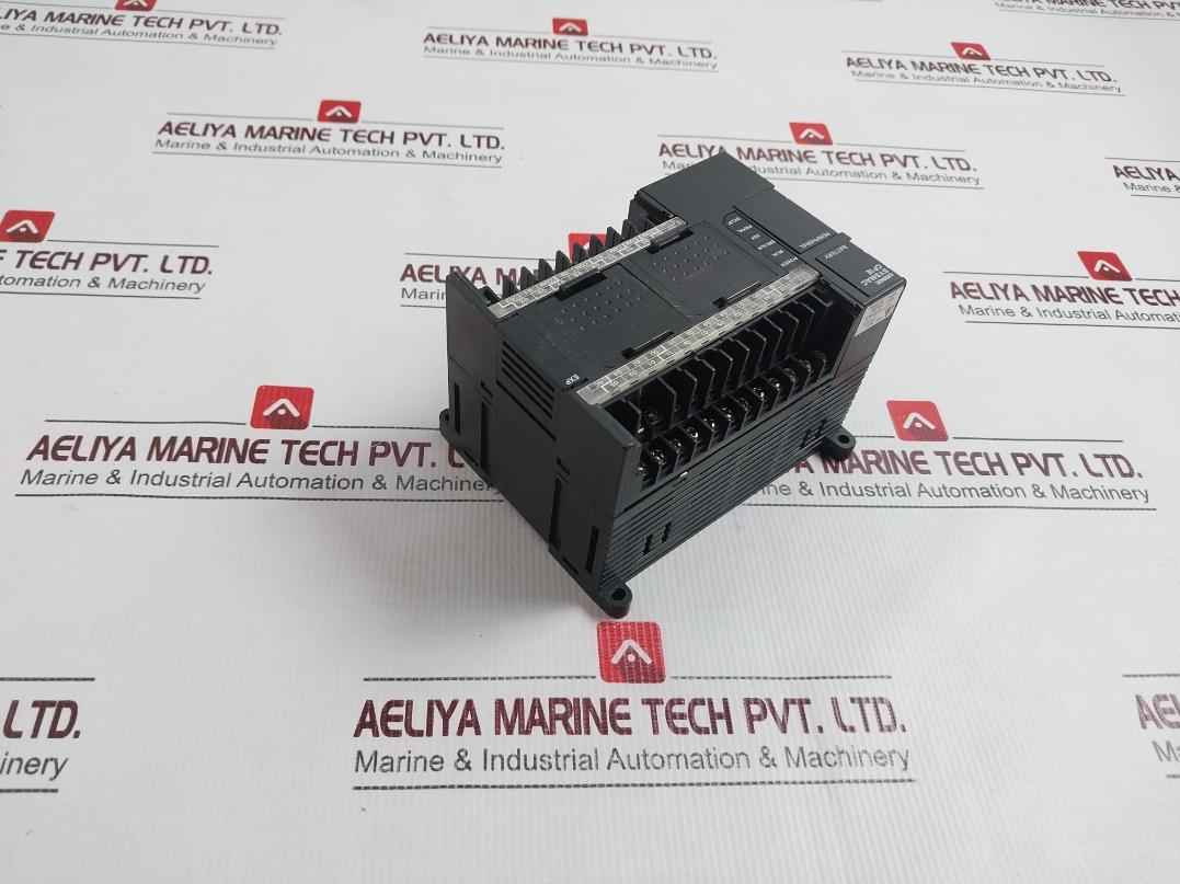 Omron Cp1E-n30Dr-a Sysmac Programmable Logic Controller 24V Dc (Not Working)