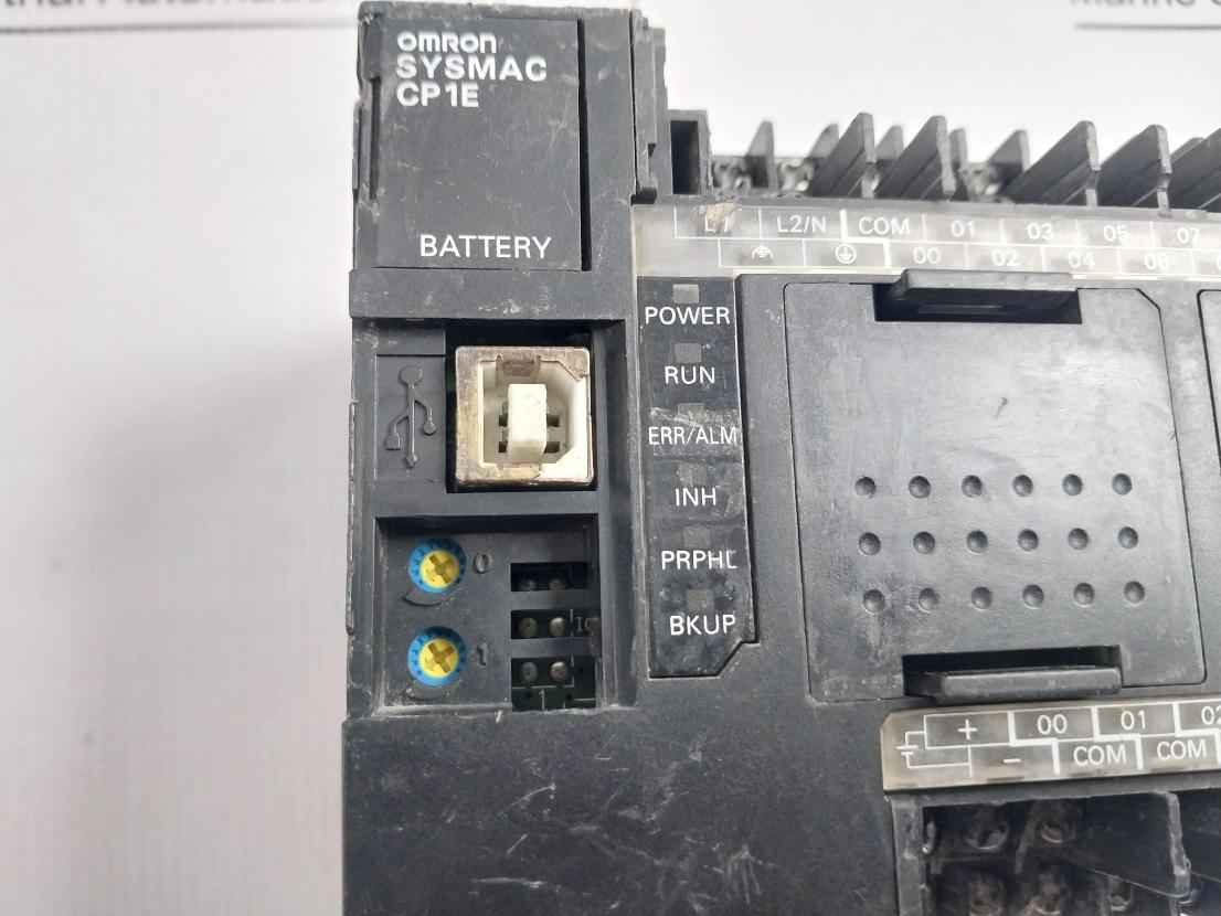 Omron Cp1E-n40Dr-a Programmable Logic Controller 100-240V Ac 50/60Hz