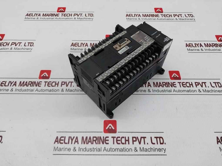 Omron Cp1H-x40Dr-a Plc Module 100-240V Ac, 50/60Hz