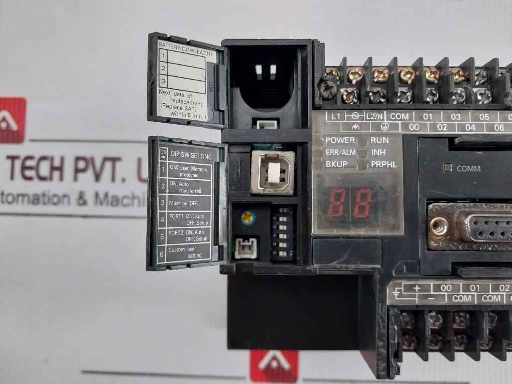 Omron Cp1H-x40Dr-a Sysmac Programmable Controller 100-240V (Not Working)