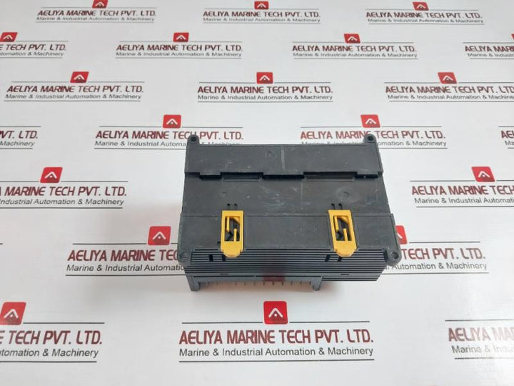 Omron Cp1H-x40Dt-d Programmable Logic Controller 24 In 16 Out