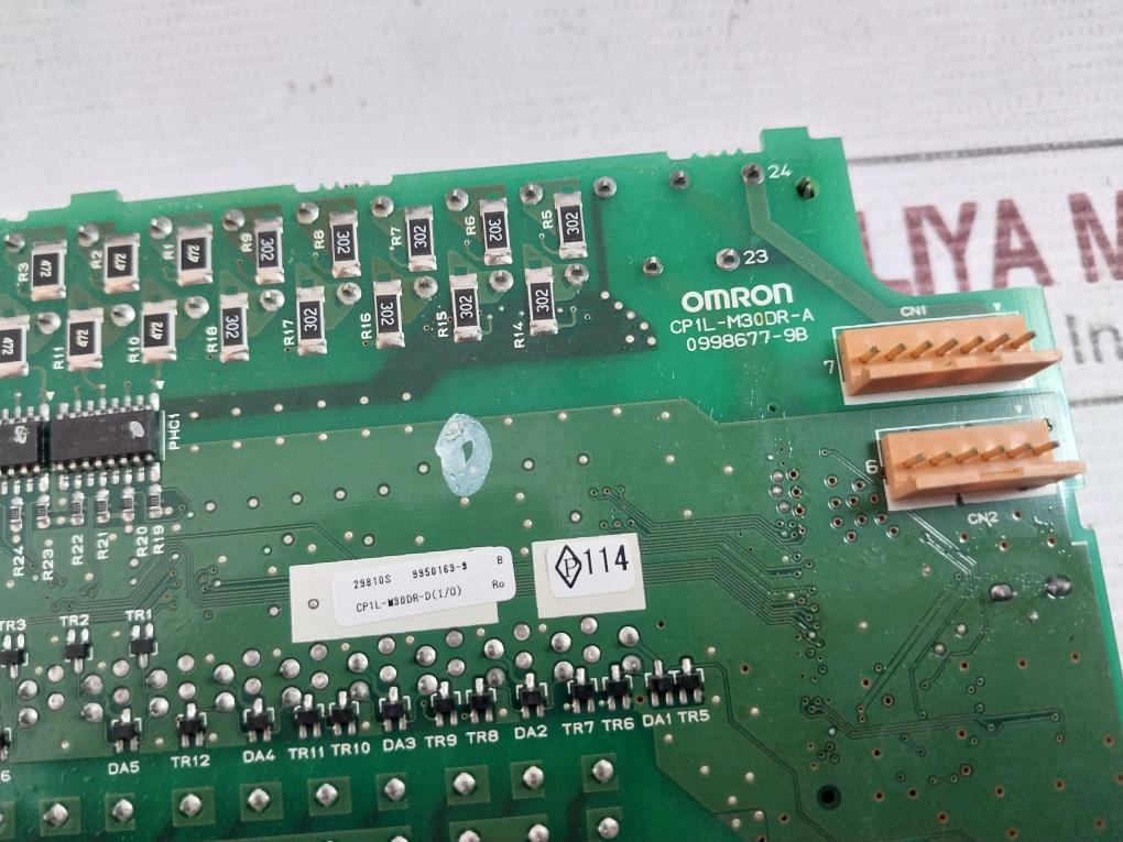 Omron Cp1L-m30Dr-a Plc Automation Module Cp1L-m30Dr-d 29810S