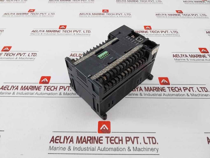 Omron Cp1L-m40Dr-a Programmable Logic Controller 24V Dc 7.5Ma (Not Working)