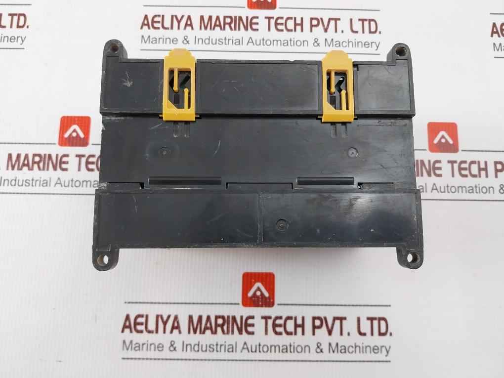 Omron Cp1L-m40Dr-a Programmable Logic Controller 24V Dc 7.5Ma (Not Working)