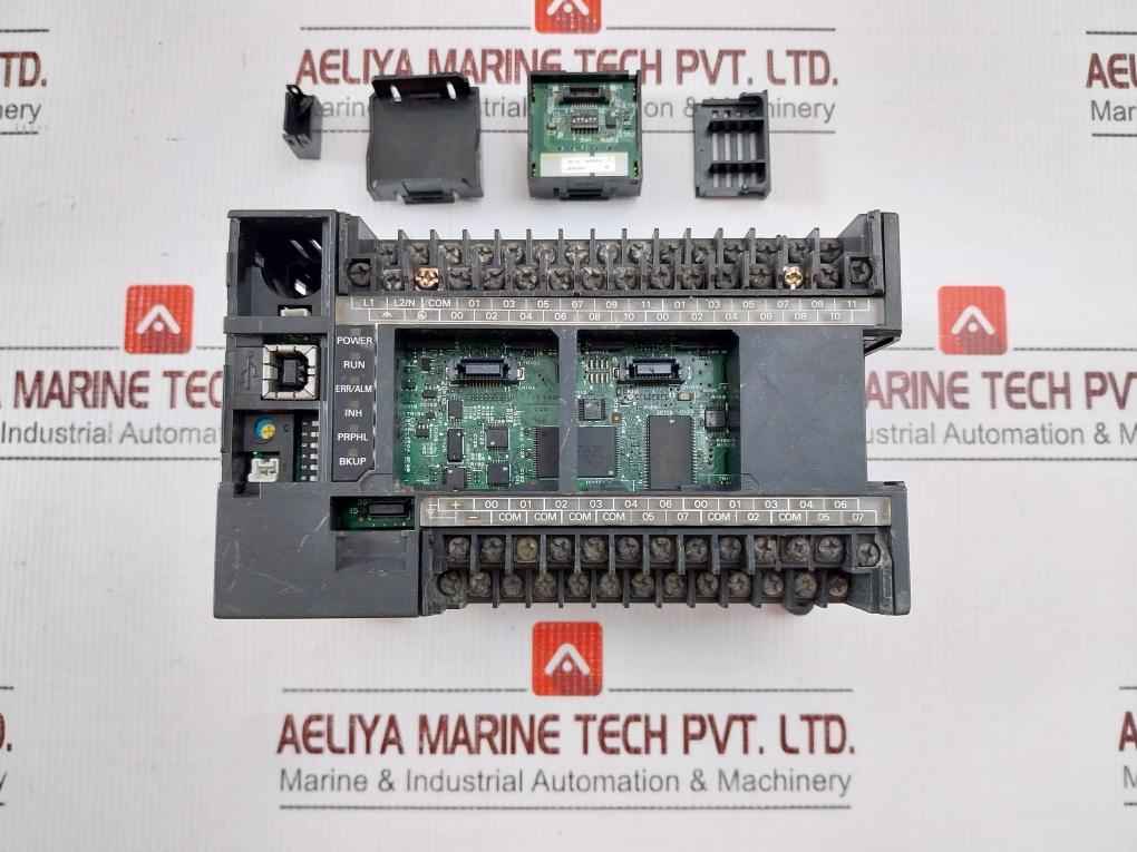 Omron Cp1L-m40Dr-a Programmable Logic Controller 24V Dc 7.5Ma (Not Working)