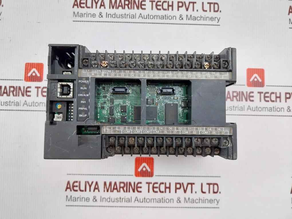 Omron Cp1L-m40Dr-a Programmable Logic Controller 24V Dc 7.5Ma (Not Working)