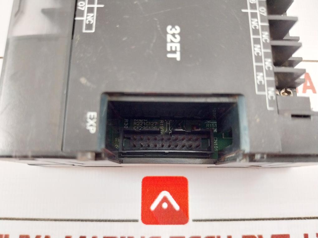 Omron Cp1W-32Et Output Expansion Unit 0.3A/P 0.9A/C 7.2A/U