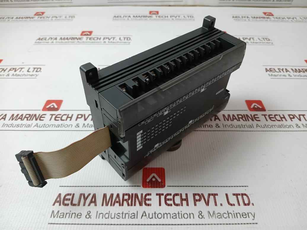 Omron Cp1w-40edr I/o Expansion Module 24v Dc 5ma