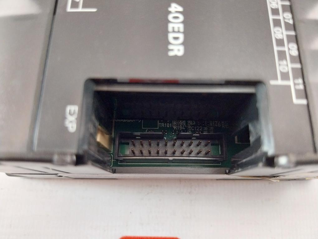 Omron Cp1W-40Edr Plc I/O Unit 24Vdc 5Ma 180Va/P 720Va/C 1440Va/U