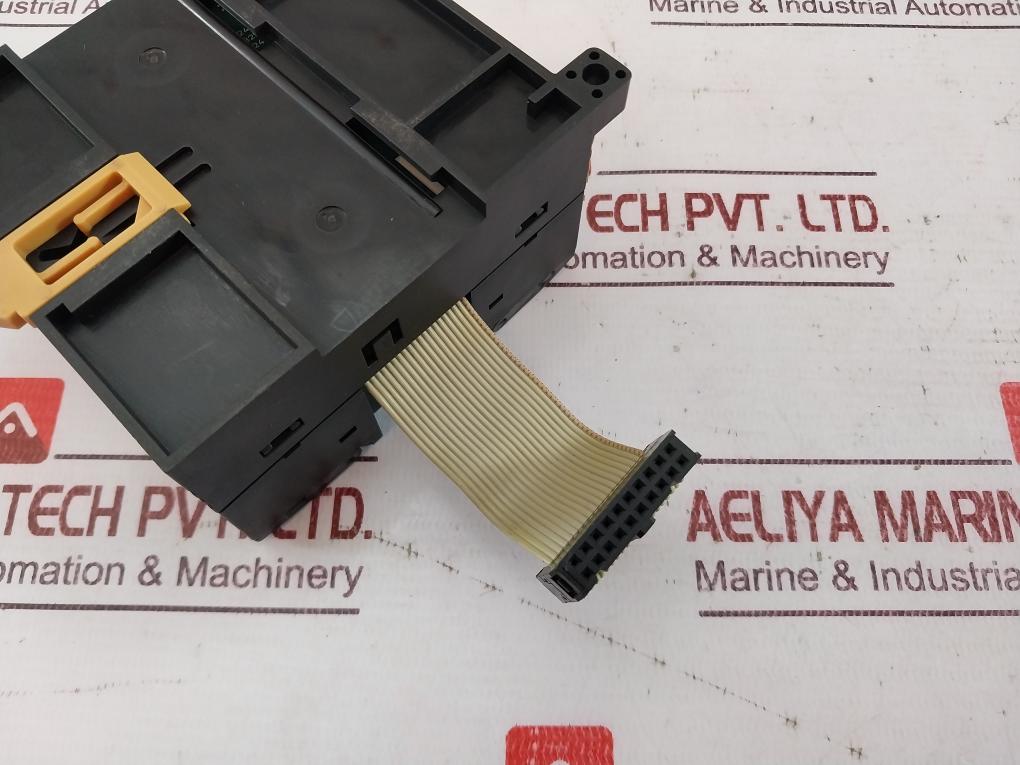 Omron Cp1W-da021 Plc D/A Expansion Unit Kcc-rem-omr-cp1W-0013 0-20Ma