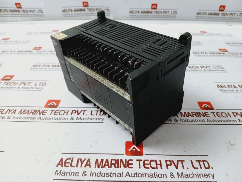 Omron Cp1e-e40dr-a Programmable Controller 100-240v Ac 50/60hz 70va