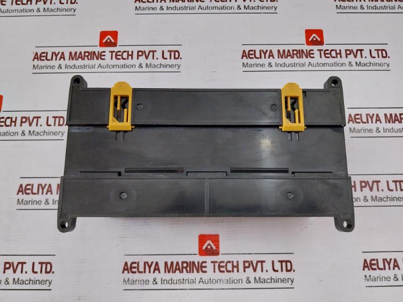 Omron Cp1l-m60dr-d Programmable Controller