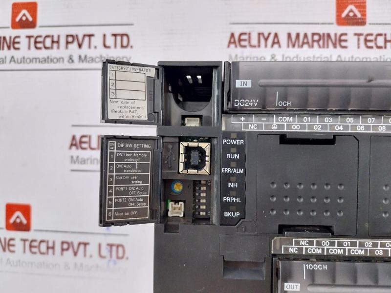 Omron Cp1l-m60dr-d Programmable Controller