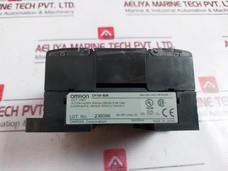 Omron Cp1w-8er Output Unit 24vdc 250vac 2a/p 4a/c 8a/u