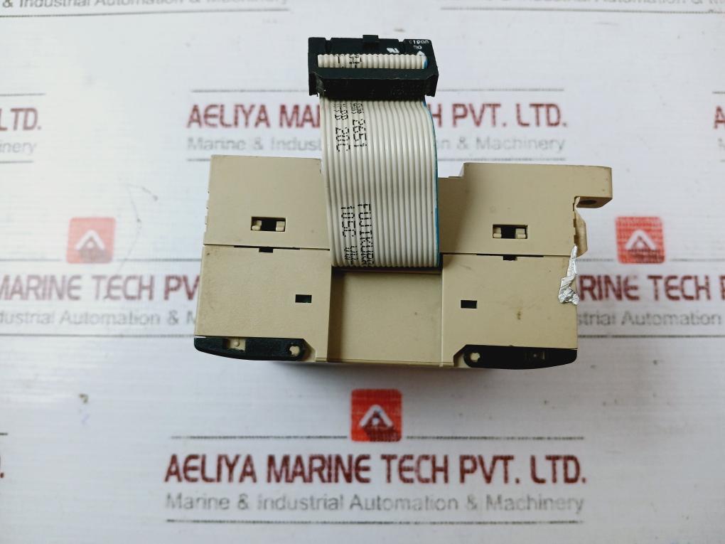 Omron Cpm1A-16Er 16-point Input Output Plc Module, 24V Dc / 240V Ac 2A Per Point