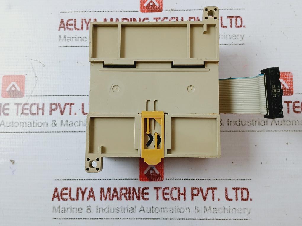 Omron Cpm1A-16Er 16-point Input Output Plc Module, 24V Dc / 240V Ac 2A Per Point