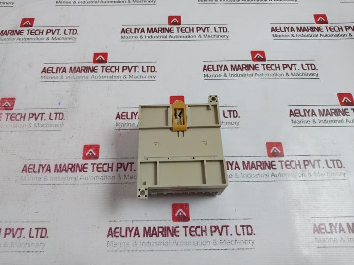 Omron Cpm1A-20Cdr-d Programmable Controller 24Vdc 6W 03701015