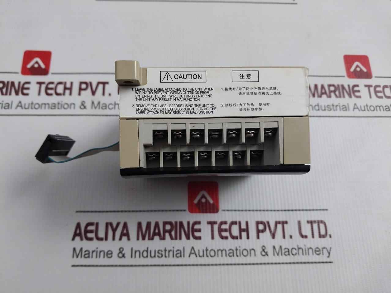 Omron Cpm1a-20edr1 Input/output Unit In 24v (dc)5ma Out 24v(dc) Res/250v(ac)