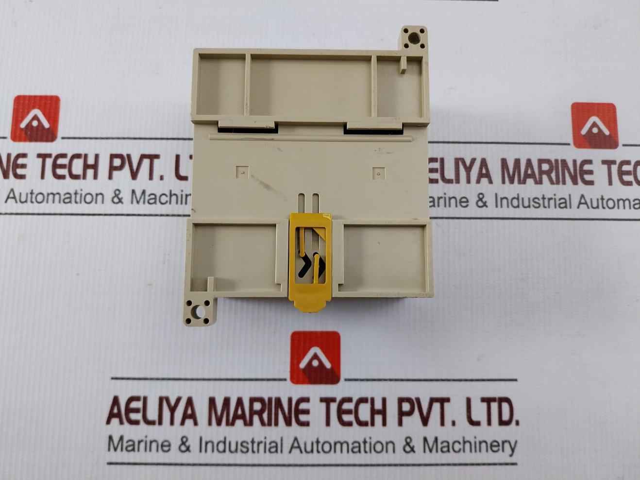 Omron Cpm1a-20cdt1-d Programmable Controller 24vdc 6w