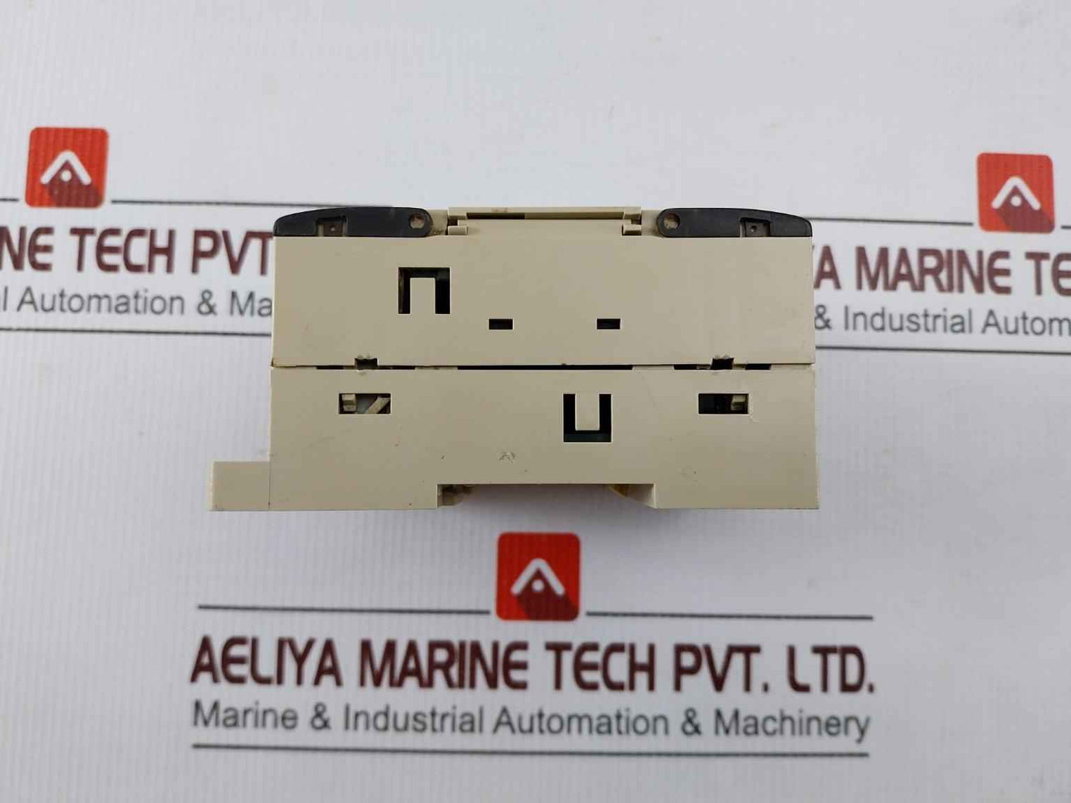 Omron Cpm1a-20cdt1-d Programmable Controller 24vdc 6w