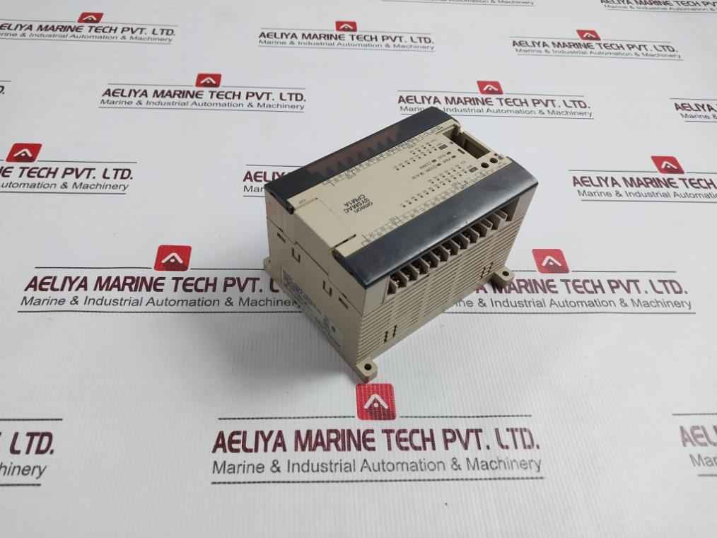 Omron Cpm1a-30cdr-a Sysmac Programmable Logic Controller 24vdc 5a/12ma